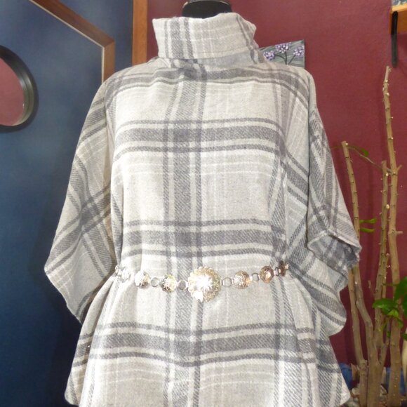 QUIRKY BOHO GOTH ROYAL STANDARD GRAY PLAID CHECK PONCHO TOP WITHOUT BELT O/S - Picture 5 of 11